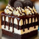 Oreo Chocolate Drip Cake with creamy frosting and Oreo cookie decorations