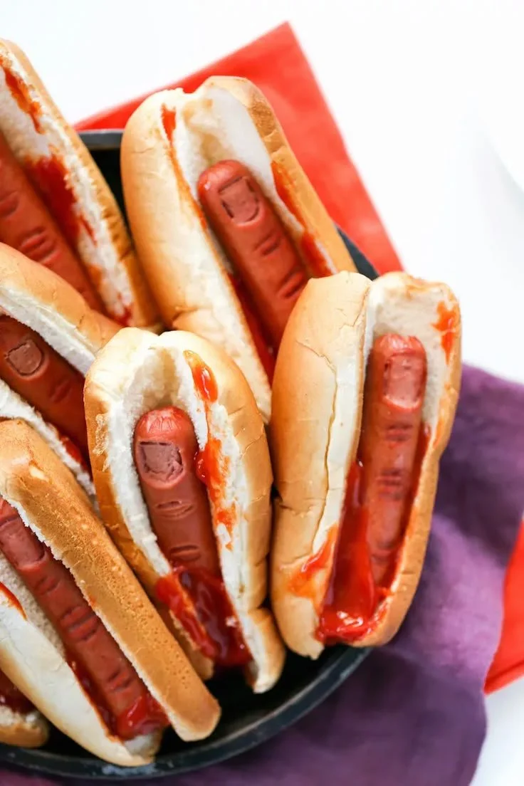 Creative creepy Halloween food ideas for party snacks and treats
