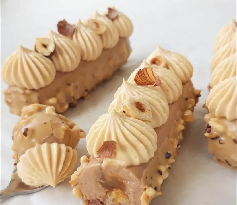Fingers caramelized milk dessert with salted butter and milk chocolate