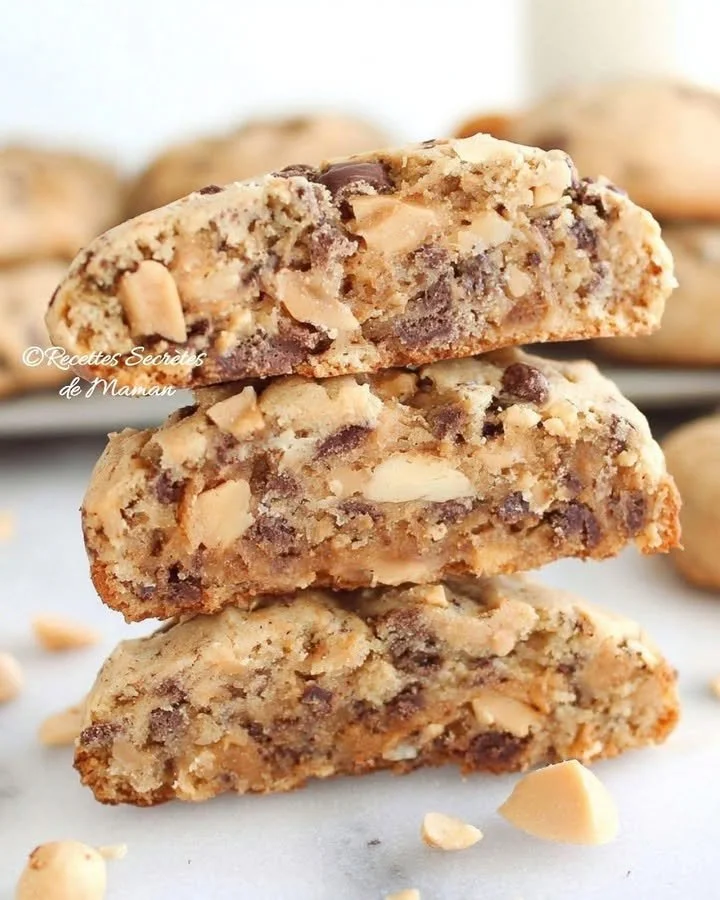 Delicious homemade peanut butter cookies on a cooling rack
